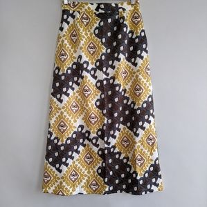 Patterned skirt